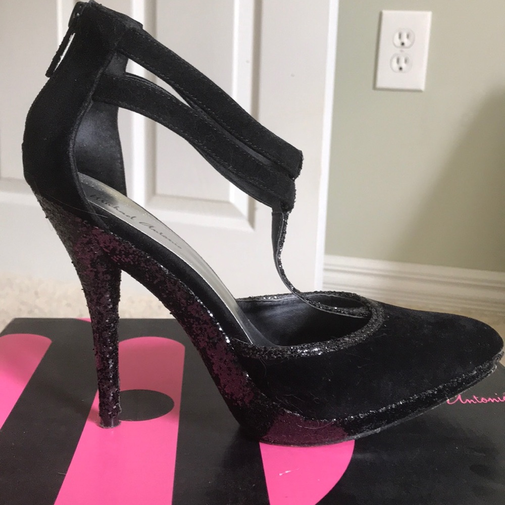 New in box Michael Antonio heels